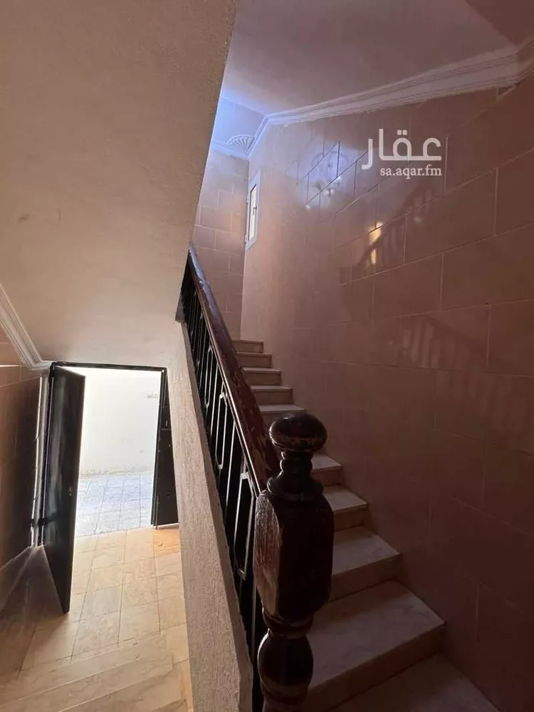 عمارة للإيجار في شارع سليم بن الاسود, حي جشم, مدينة المدينة المنورة, منطقة المدينة المنورة 1 صورة