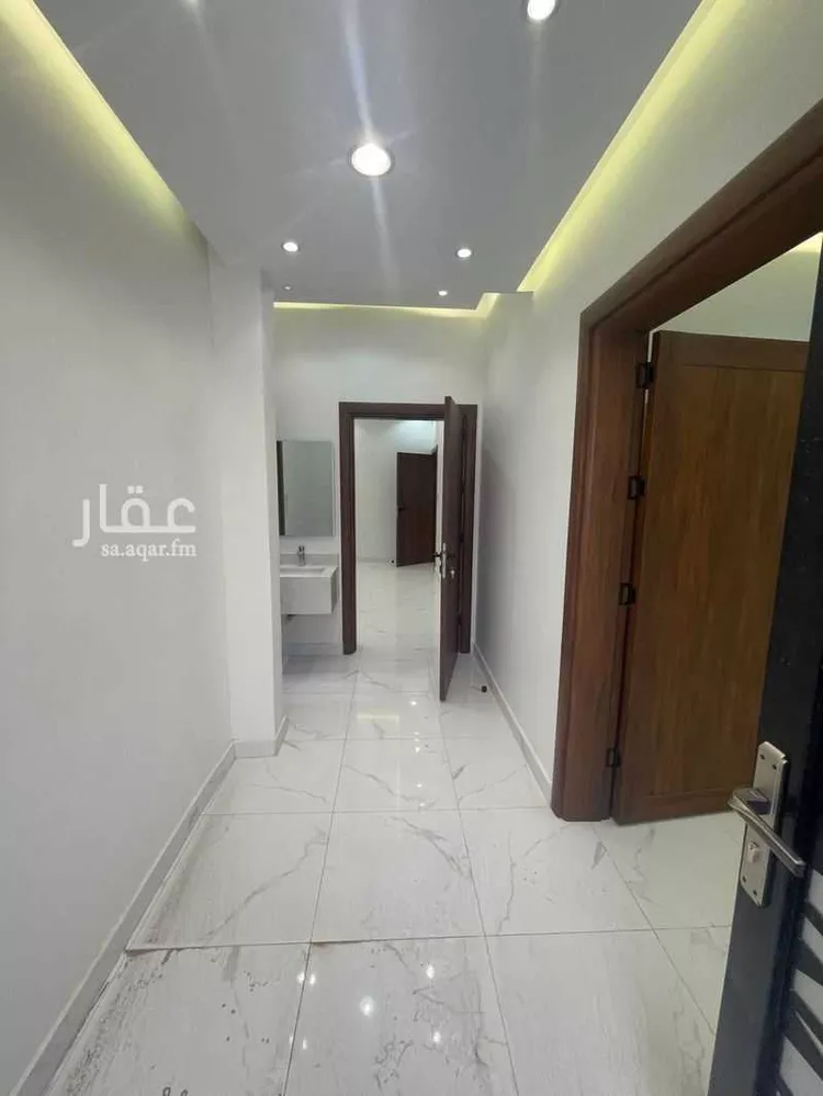 Floor for Sale in Medina Al Matar صورة 5