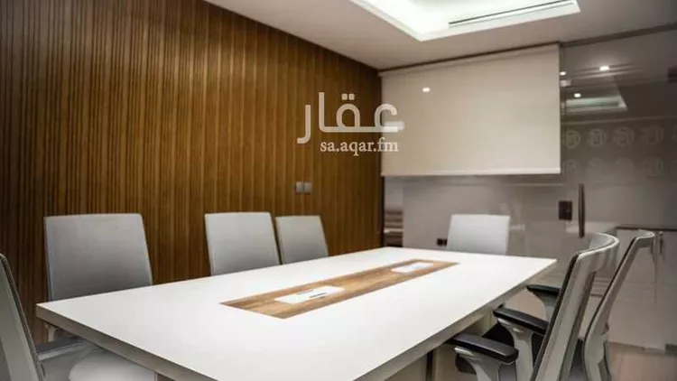 مكتب تجاري للإيجار في شارع التخصصي, حي المحمدية, مدينة الرياض, منطقة الرياض 6