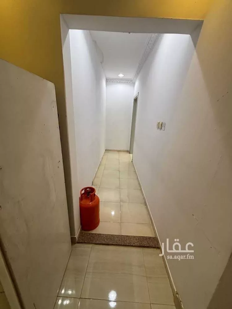 شقة للإيجار في شارع رقم 34, حي بدر, مدينة الرياض, منطقة الرياض صورة 2