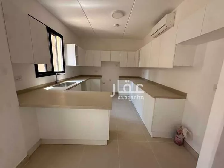 فيلا للإيجار في شارع 18364929, حي سدرة, مدينة الرياض, منطقة الرياض صورة 4