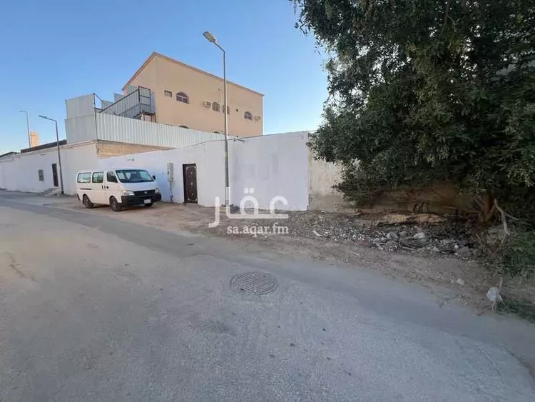 مستودع للإيجار في شارع 4053321, حي المناخ, مدينة الرياض, منطقة الرياض