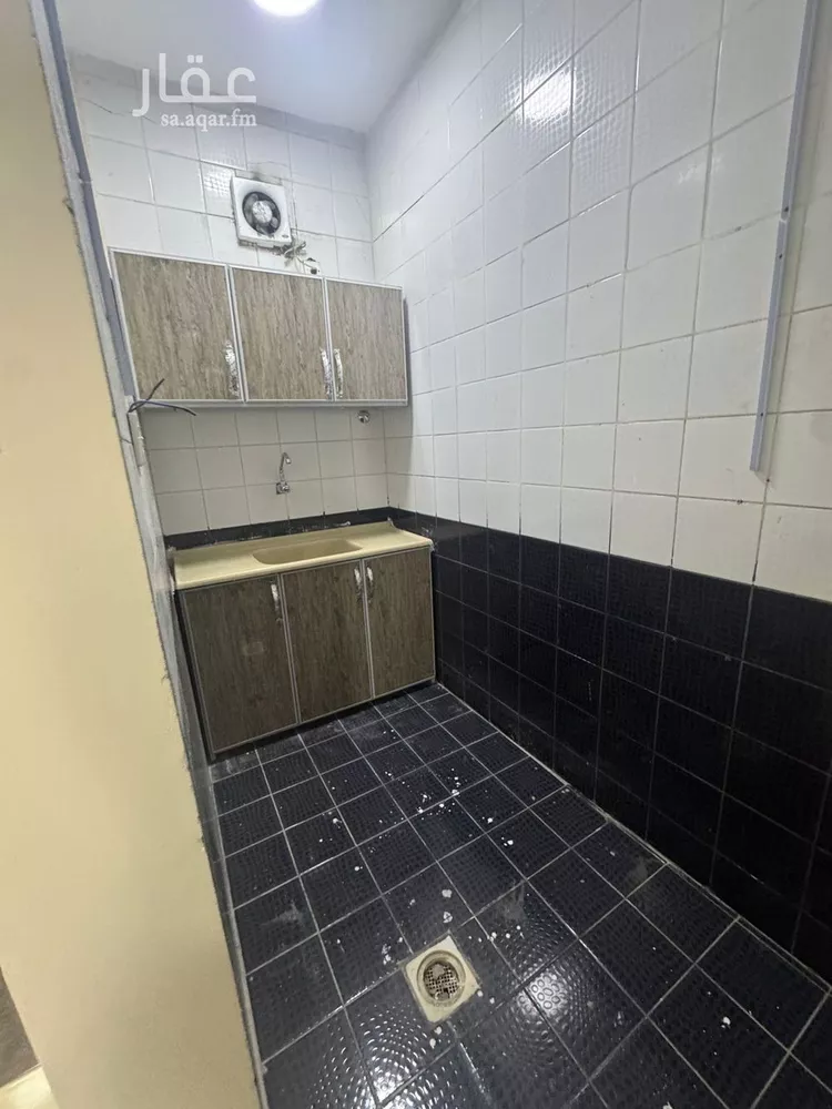 عمارة للإيجار في شارع ثابت الكوفي, حي المنار, مدينة الدمام, المنطقة الشرقية صورة 4