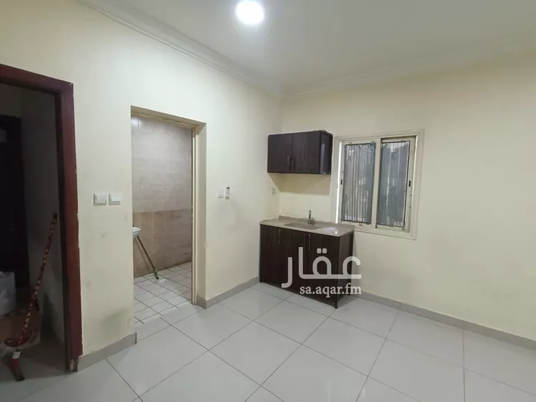 عمارة للإيجار في شارع السلميه, حي الضباب, مدينة الدمام, المنطقة الشرقية صورة 3