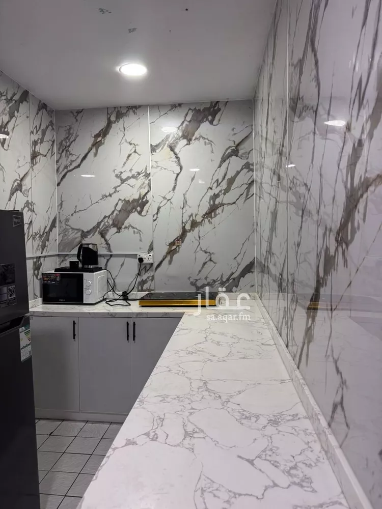 عمارة للإيجار في شارع عبدالرحمن ابن عبدالعزيز الشعوان, حي العقربية, مدينة الخبر, المنطقة الشرقية صورة 3