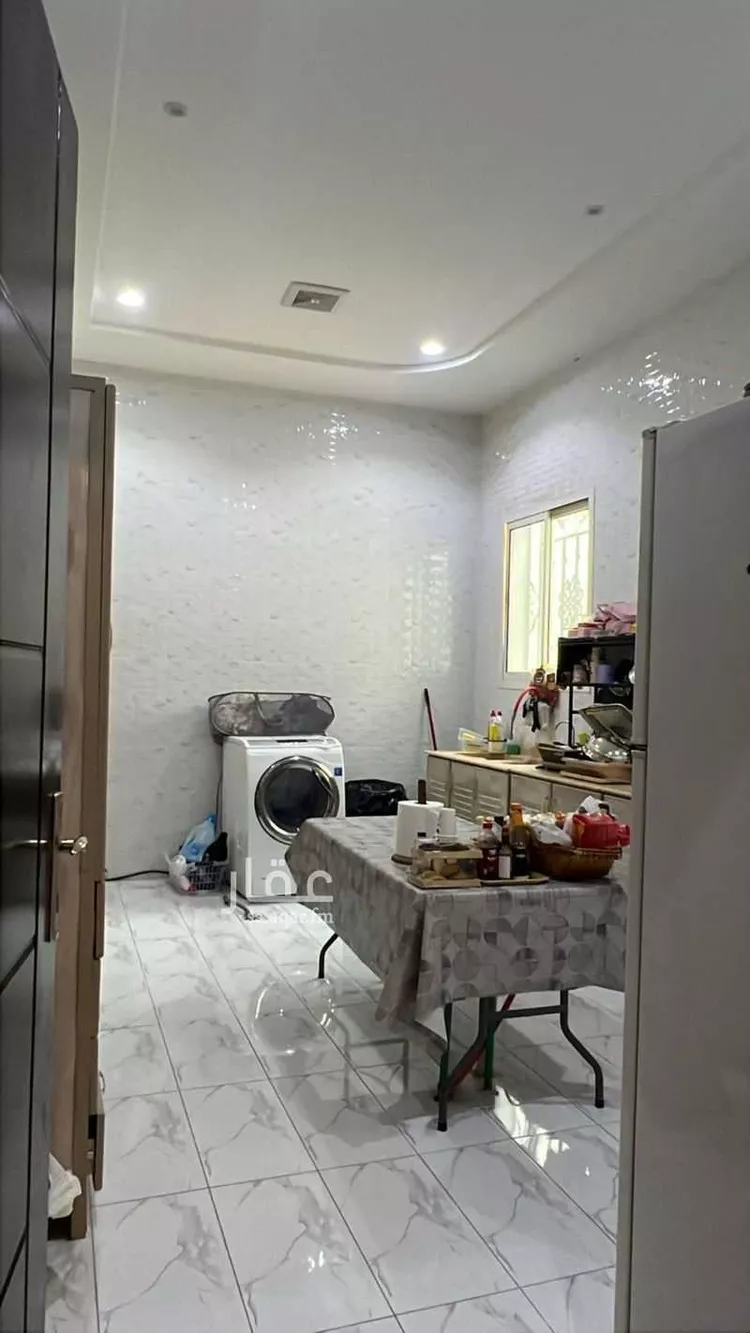 فيلا للبيع في شارع أبي صفوان, حي البرية, مدينة الرياض, منطقة الرياض 13