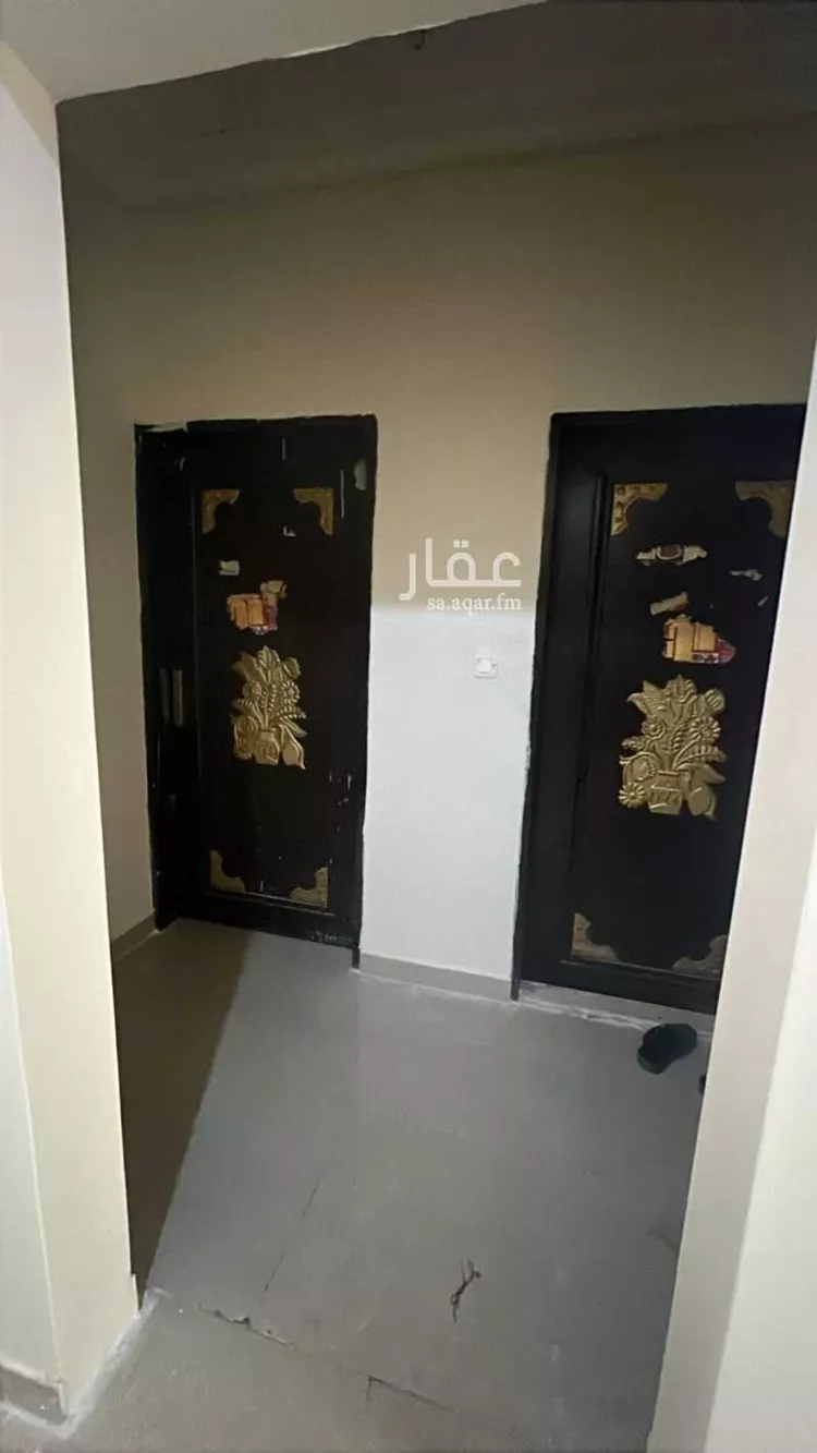 عمارة للبيع في شارع لقمان, حي منفوحة, مدينة الرياض, منطقة الرياض 15