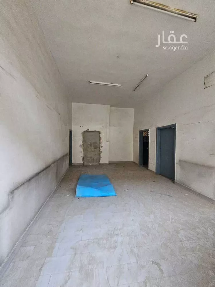 فيلا للبيع في شارع الخليفة المامون, حي الخالدية, مدينة الرياض, منطقة الرياض صورة 2