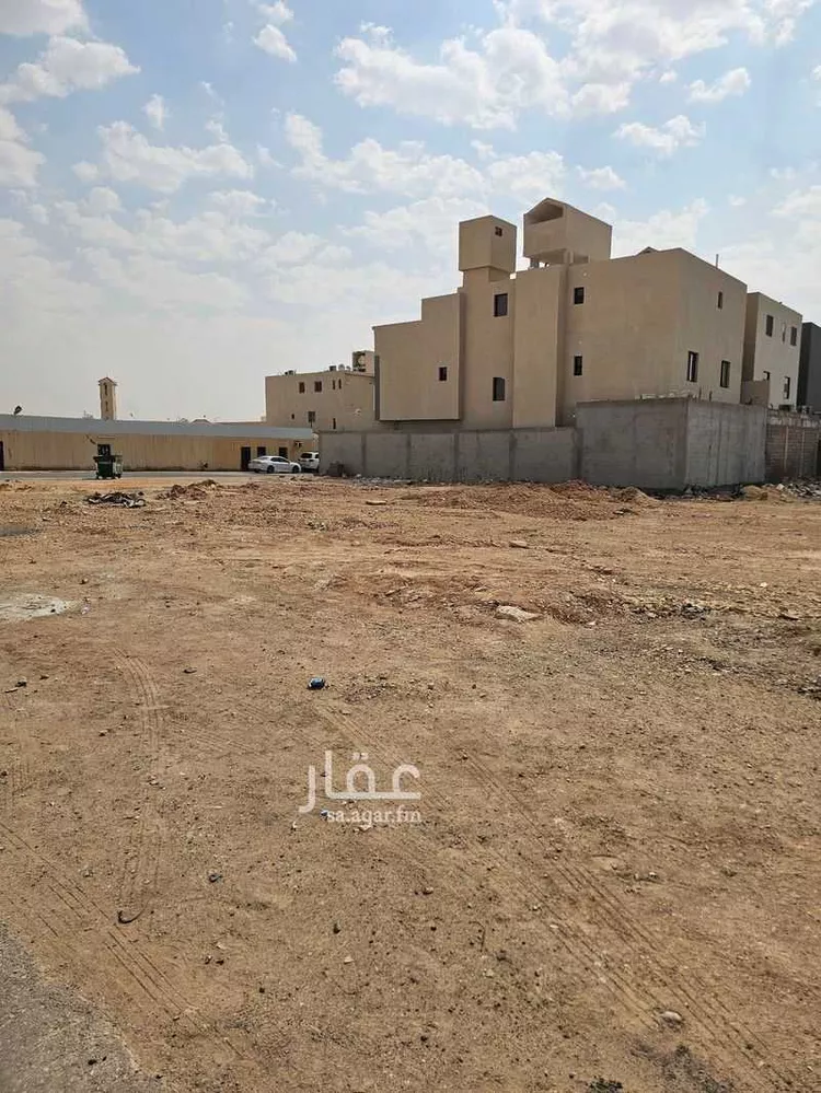 أرض للبيع في شارع السائب بن عثمان, حي الحزم, مدينة الرياض, منطقة الرياض 14
