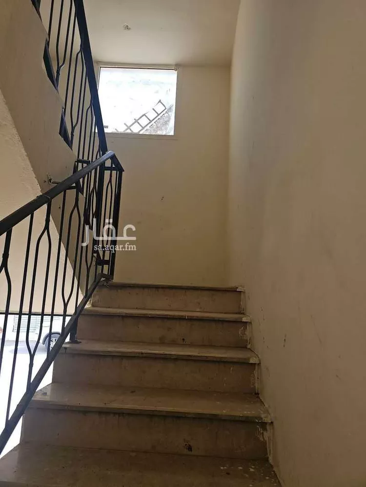 عمارة للبيع في شارع ابن أبي العز, حي العود, مدينة الرياض, منطقة الرياض صورة 3