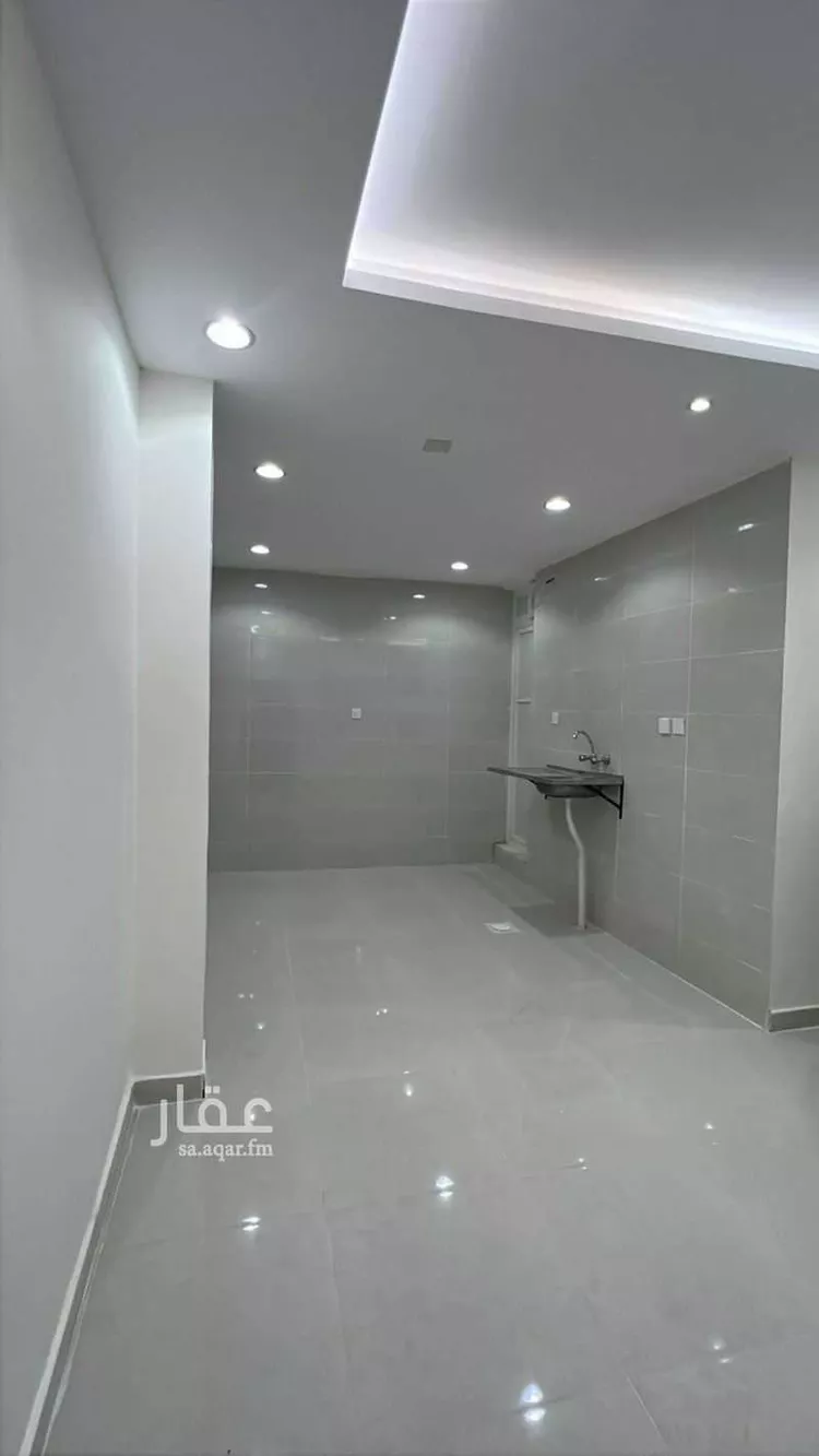 Building for Sale in Riyadh Manfuhah صورة 3