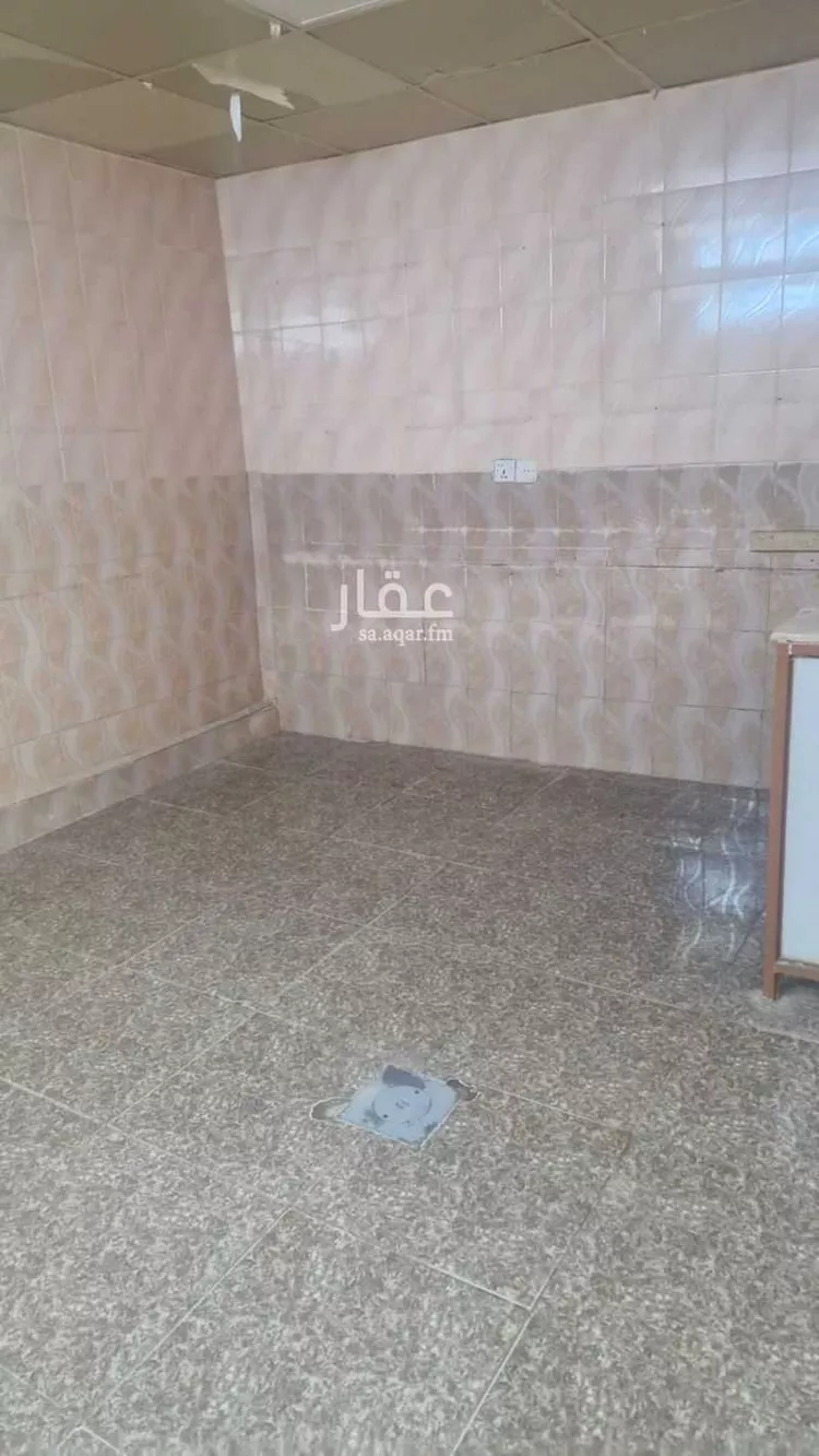 دور للبيع في شارع ابن شاكر, حي الحائر, مدينة الرياض, منطقة الرياض 8