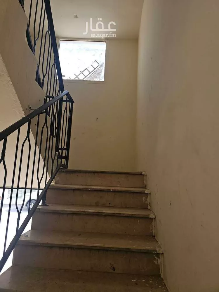 عمارة للبيع في شارع احمد التونسي, حي العود, مدينة الرياض, منطقة الرياض صورة 2