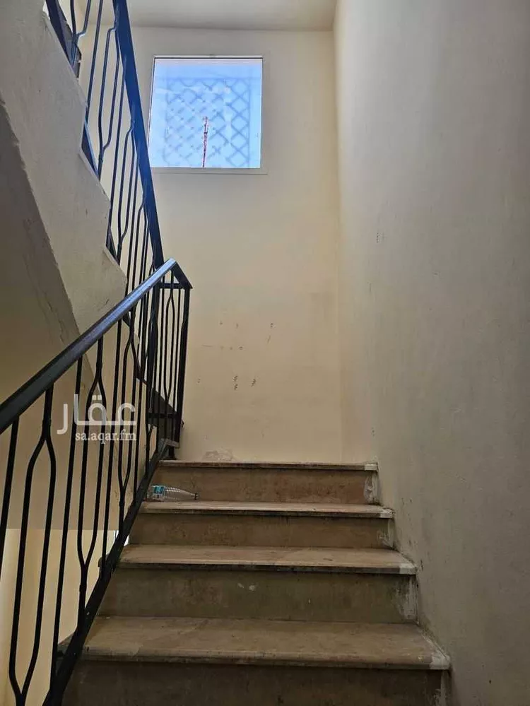 عمارة للبيع في شارع احمد التونسي, حي العود, مدينة الرياض, منطقة الرياض صورة 5