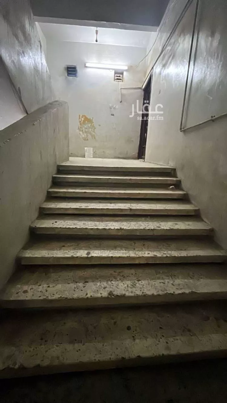 عمارة للبيع في شارع روضة جبة, حي غبيرا, مدينة الرياض, منطقة الرياض صورة 4