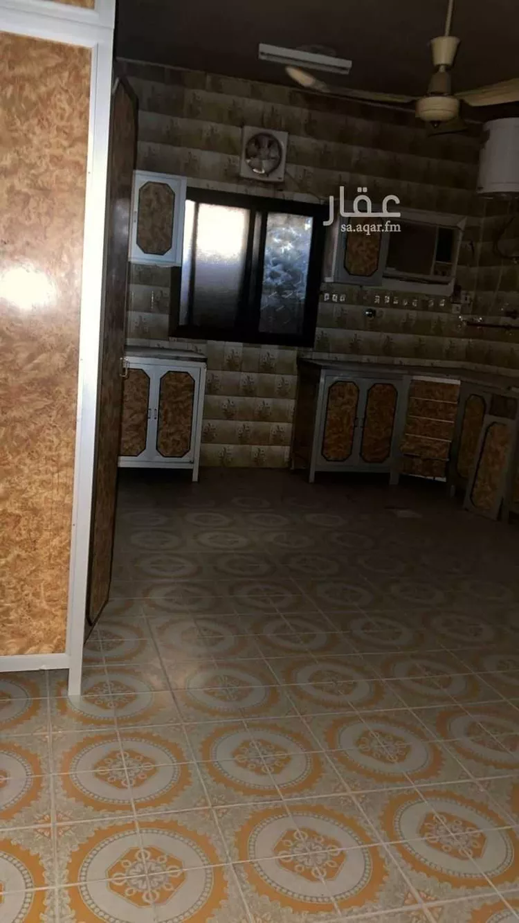 فيلا للبيع في شارع محضة, حي بدر, مدينة الرياض, منطقة الرياض صورة 2