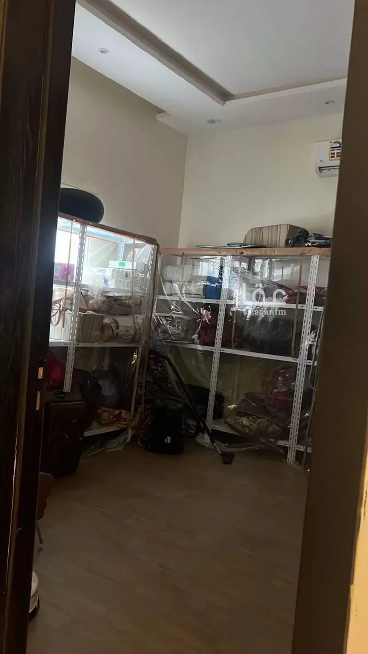 فيلا للبيع في شارع أبي صفوان, حي البرية, مدينة الرياض, منطقة الرياض 11