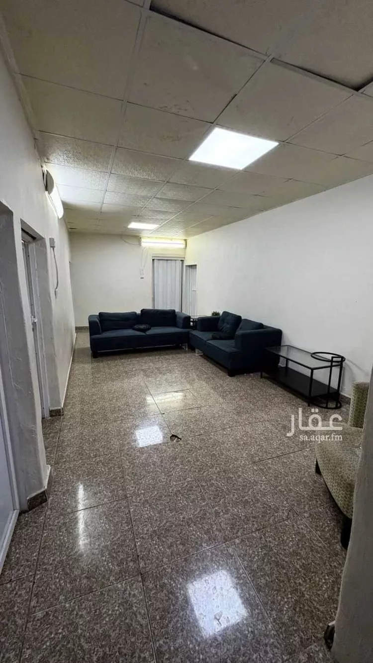 دور للبيع في شارع ابن شاكر, حي الحائر, مدينة الرياض, منطقة الرياض 9
