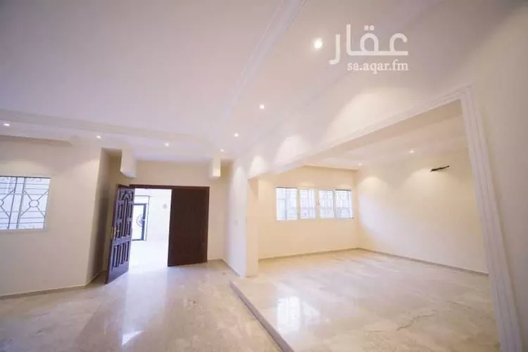 فيلا للبيع في شارع يحيى القرشي, حي الخالدية, مدينة جدة, منطقة مكة المكرمة صورة 3