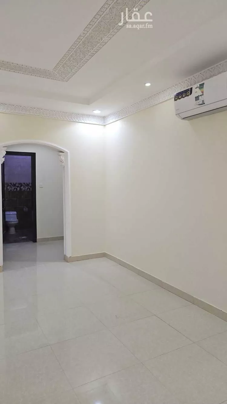 فيلا للبيع في شارع الغماسية, حي ظهرة لبن, مدينة الرياض, منطقة الرياض صورة 5