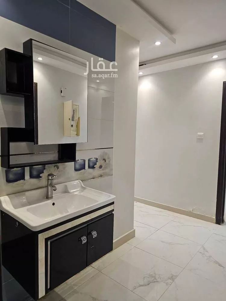 شقة للإيجار في شارع الجوز, حي ظهرة لبن, مدينة الرياض, منطقة الرياض 8