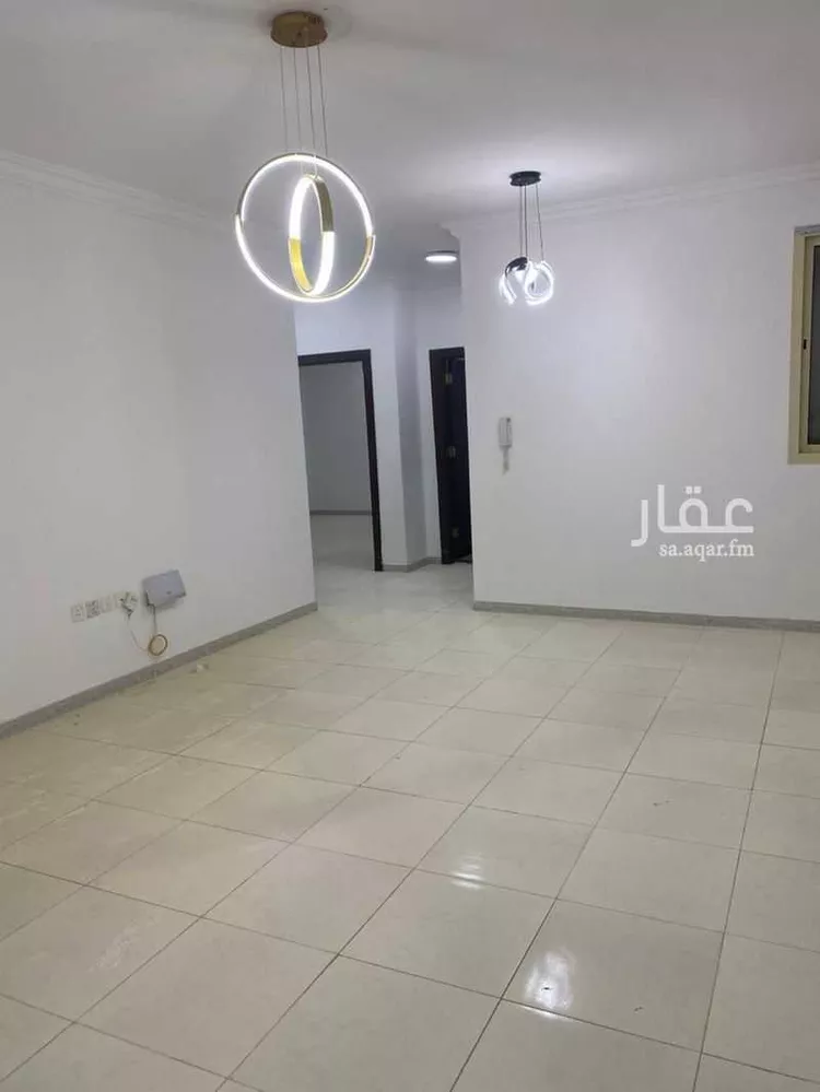 فيلا للبيع في شارع رقم 282, حي الياسمين, مدينة الرياض, منطقة الرياض صورة 2