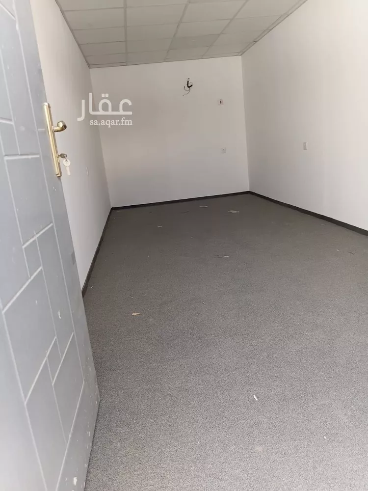 Complex for rent in Riyadh Ar Rimal صورة 2
