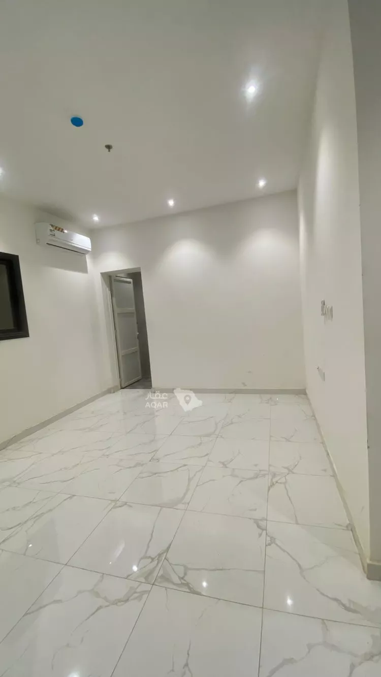 Building for Rent in Riyadh Ash Sharq 6