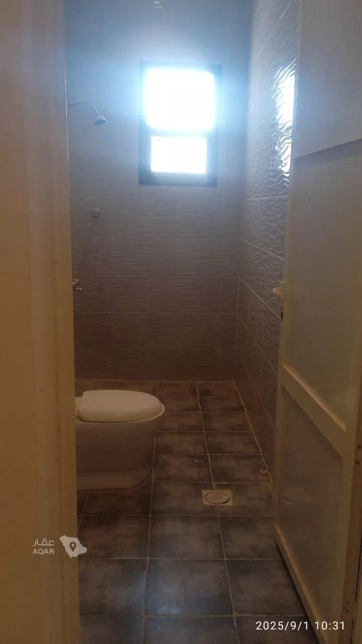 عمارة للإيجار في شارع يحيى القرشي, حي البيان, مدينة الرياض, منطقة الرياض 5