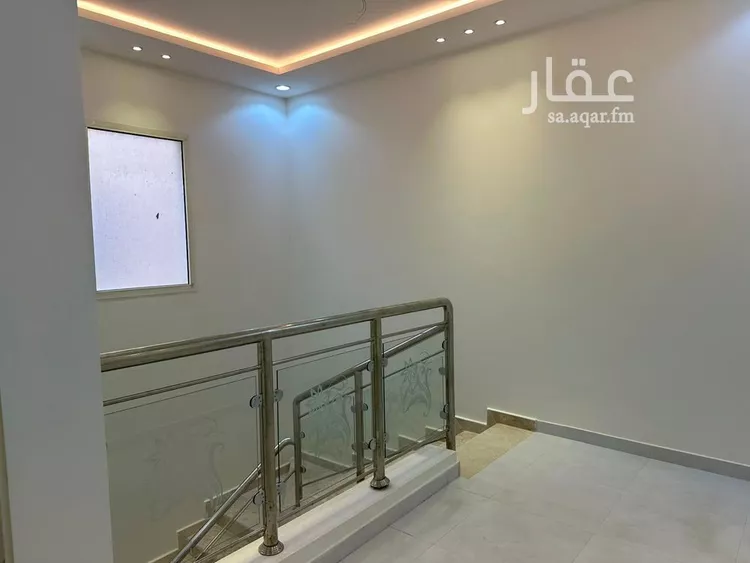 فيلا للإيجار في شارع علي حسن غسال, حي الرمال, مدينة الرياض, منطقة الرياض صورة 2