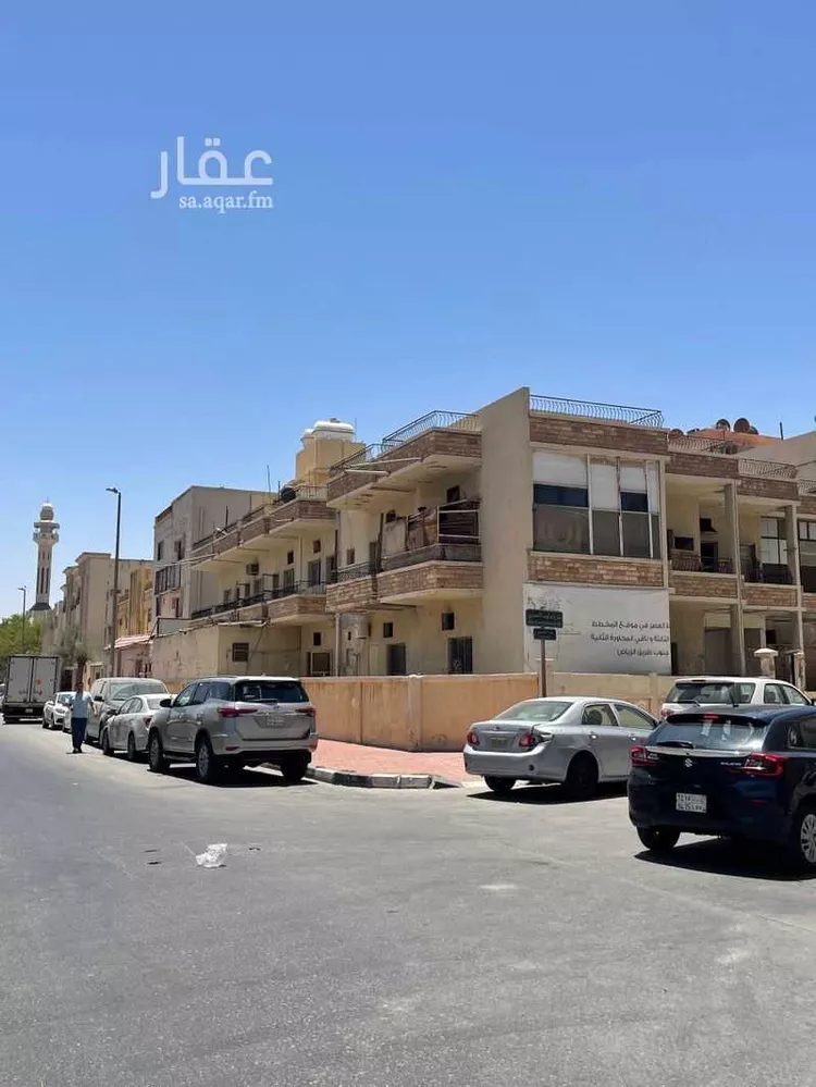 عمارة للبيع في حي الطبيشي, مدينة الدمام, المنطقة الشرقية صورة 4