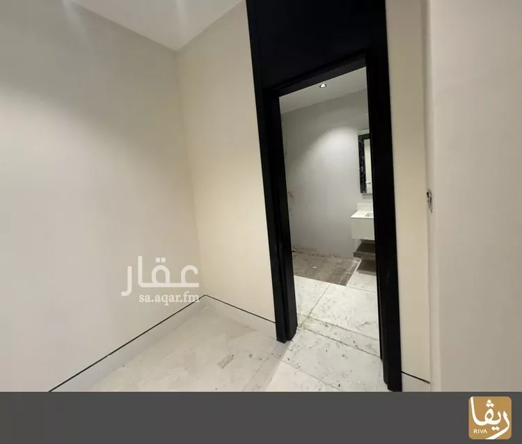 دور للبيع في شارع رقم 502, حي النرجس, مدينة الرياض, منطقة الرياض صورة 2