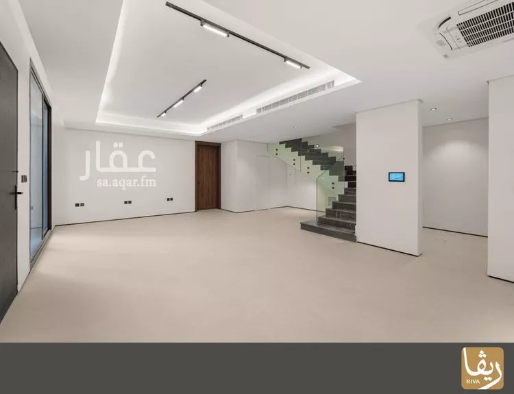 فيلا للبيع في شارع المناقيش, حي المرسلات, مدينة الرياض, منطقة الرياض 5