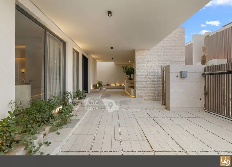 Villa for Sale in Riyadh An Narjis 7