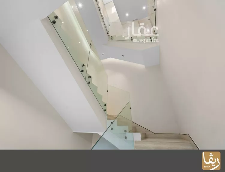 فيلا للبيع في شارع عبدالرحمن بن عمرو السلمي, حي العارض, مدينة الرياض, منطقة الرياض صورة 2