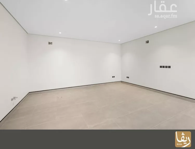 فيلا للبيع في شارع الدغيبيه, حي العارض, مدينة الرياض, منطقة الرياض صورة 2