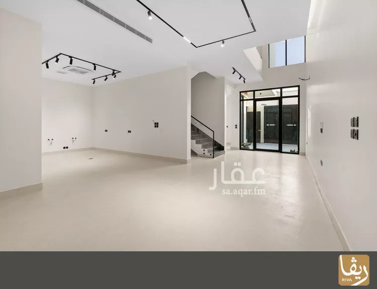 فيلا للبيع في شارع العلية, حي المروج, مدينة الرياض, منطقة الرياض صورة 2