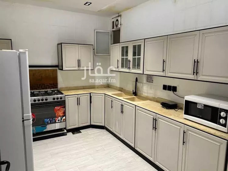 شقة للإيجار في شارع الشيخ عبدالعزيز بن محمد بن علي, حي ظهرة البديعة, مدينة الرياض, منطقة الرياض 6