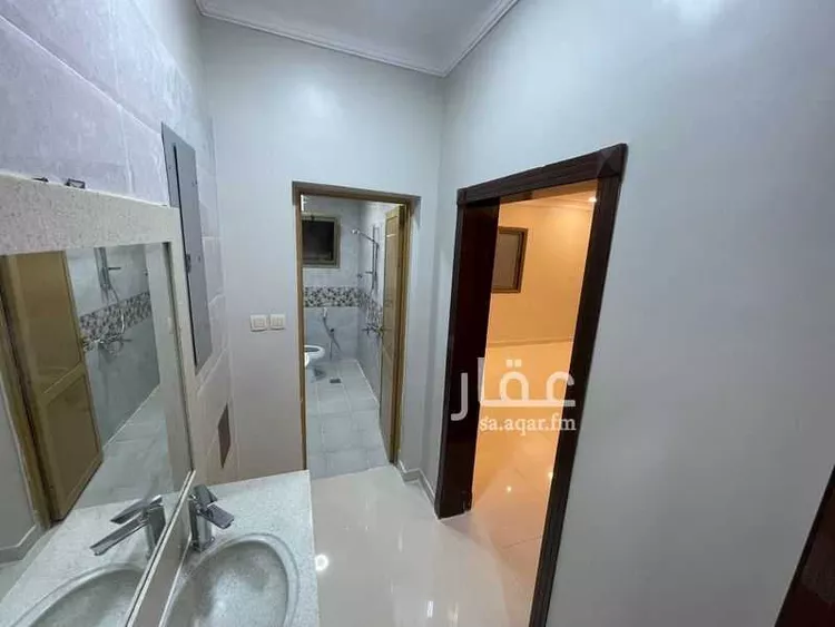 شقة للإيجار في شارع الامير احمد, حي مدينة العمال, مدينة الخبر, المنطقة الشرقية صورة 5
