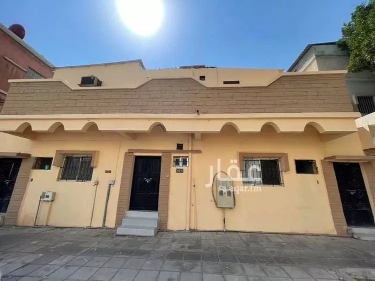 عمارة للبيع في شارع تبوك, حي الثقبة, مدينة الخبر, المنطقة الشرقية