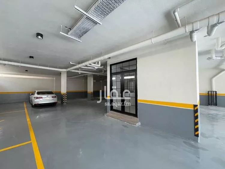 عمارة للإيجار في شارع الامير متعب ابن عبدالعزيز, حي مدينة العمال, مدينة الخبر, المنطقة الشرقية صورة 4