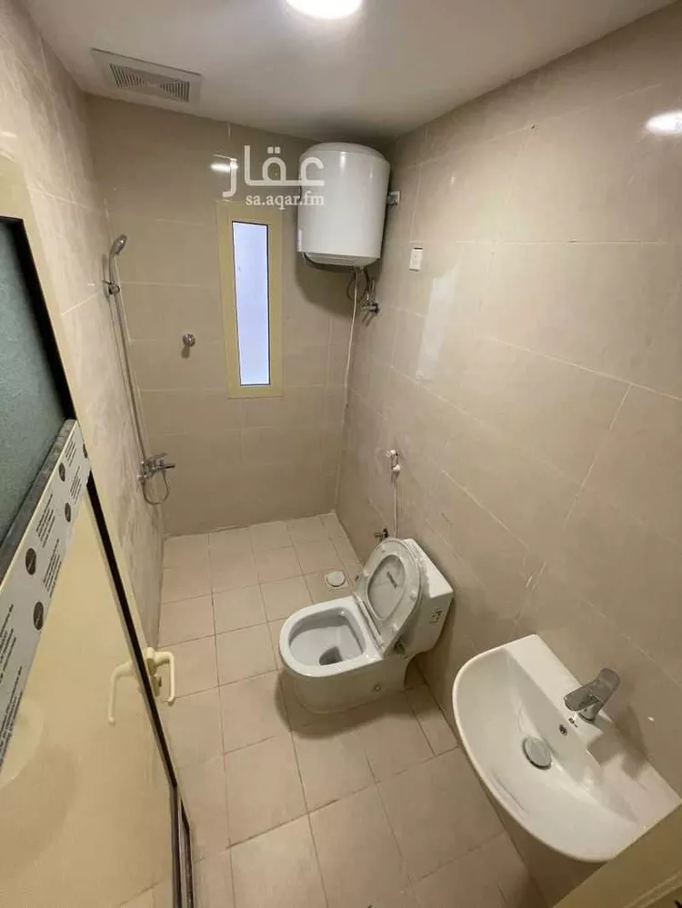 شقة للإيجار في شارع الامير عبدالرحمن, حي مدينة العمال, مدينة الخبر, المنطقة الشرقية صورة 2