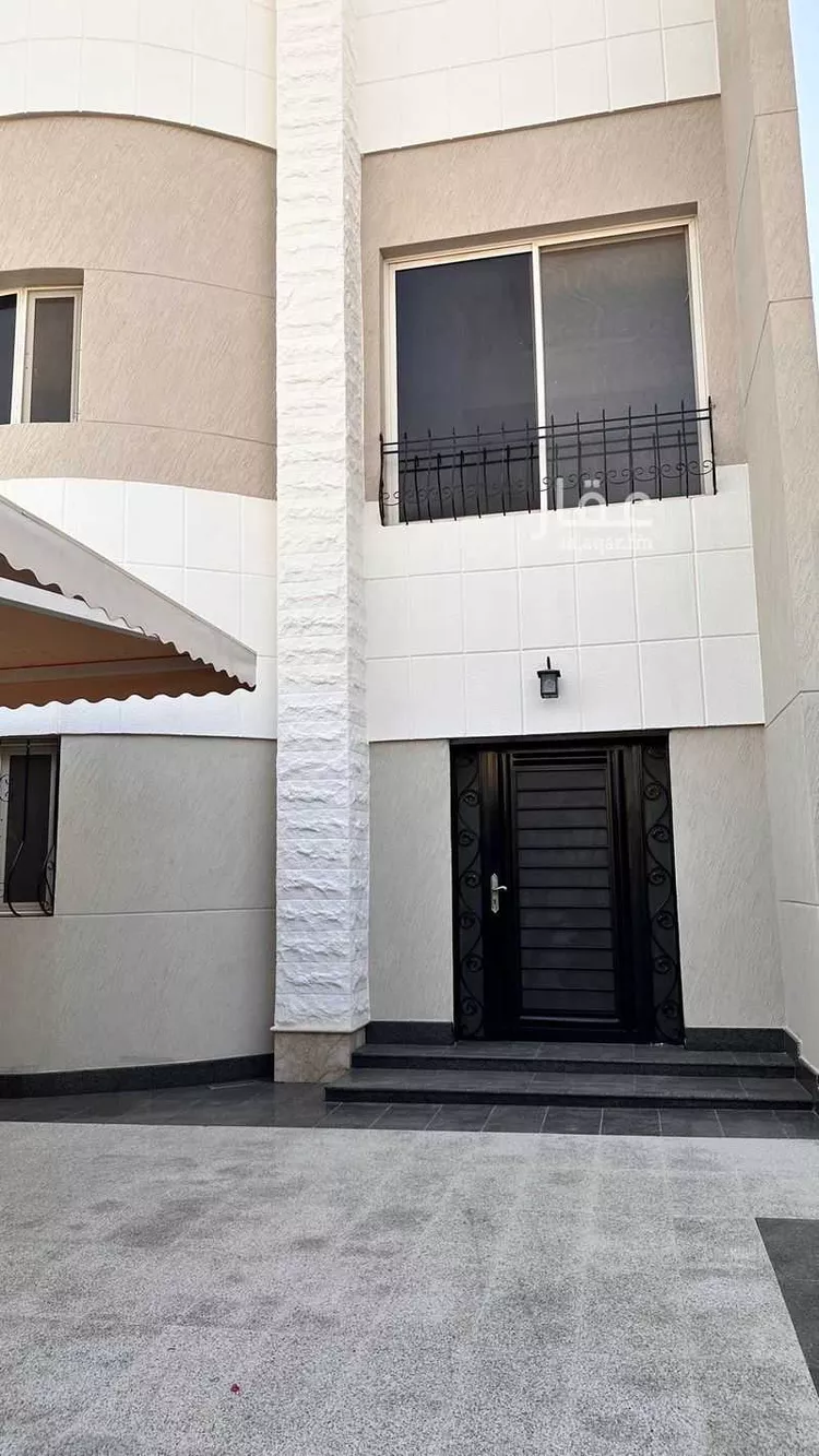 فيلا للإيجار في شارع الياقوت, حي الملك عبدالله, مدينة الرياض, منطقة الرياض صورة 3