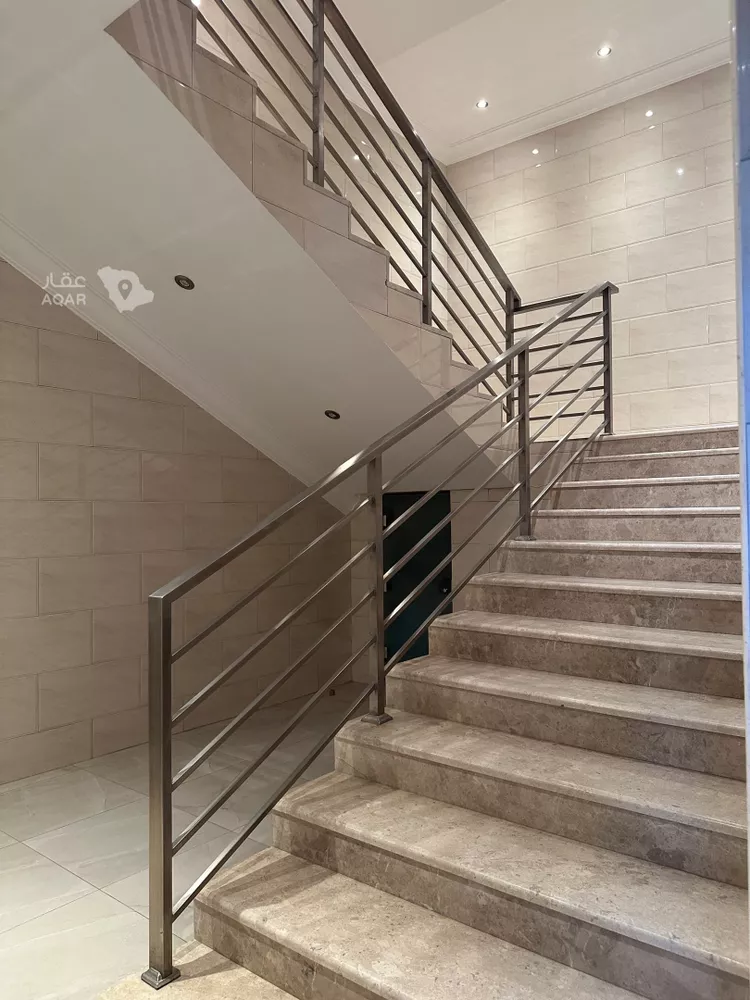 Floor for Rent in Riyadh King Abdullah صورة 4