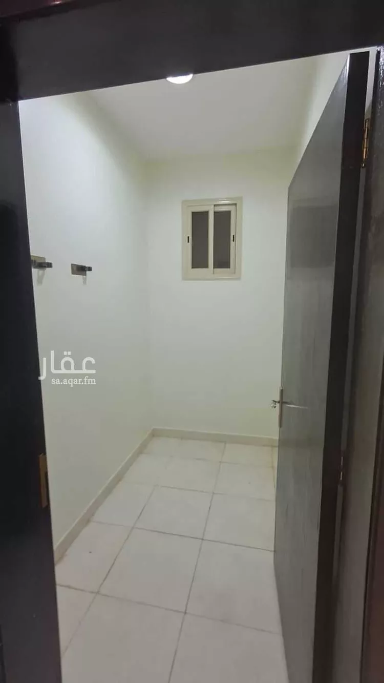 شقة للإيجار في شارع سعيد بن حريث, حي المعارض, مدينة خميس مشيط, منطقة عسير صورة 3