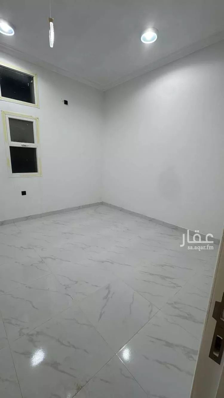 شقة للإيجار في شارع سعيد بن حريث, حي المعارض, مدينة خميس مشيط, منطقة عسير