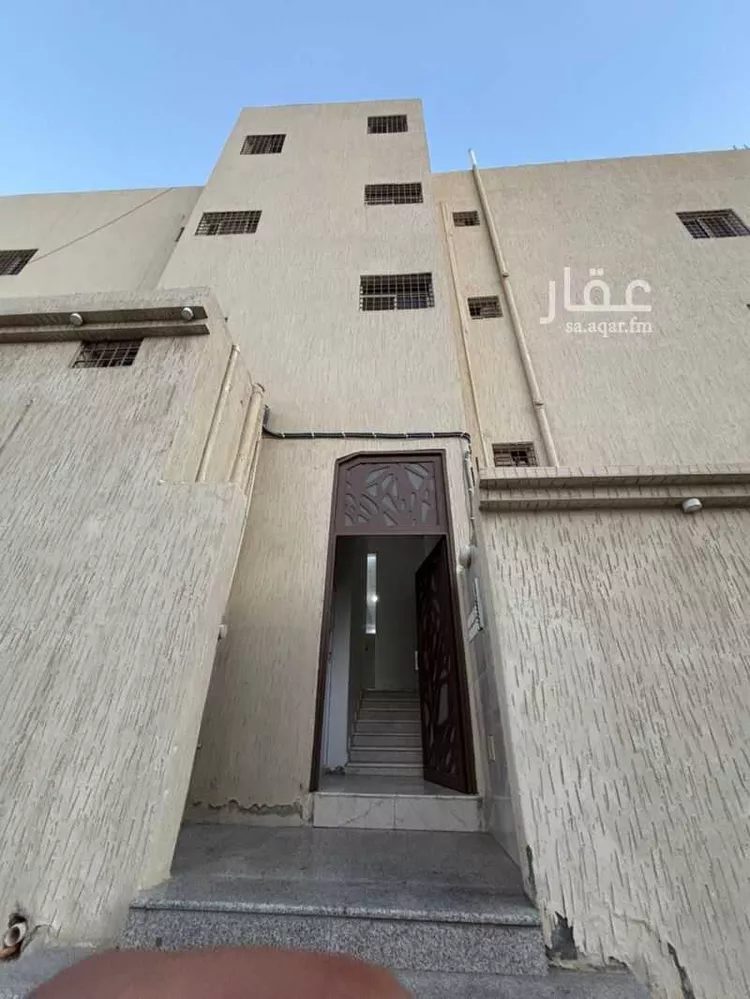 شقة للإيجار في شارع سعيد بن حريث, حي المعارض, مدينة خميس مشيط, منطقة عسير