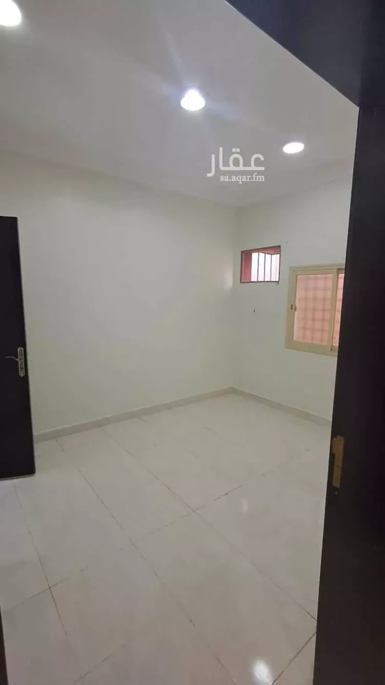 شقة للإيجار في شارع سعيد بن حريث, حي المعارض, مدينة خميس مشيط, منطقة عسير صورة 2