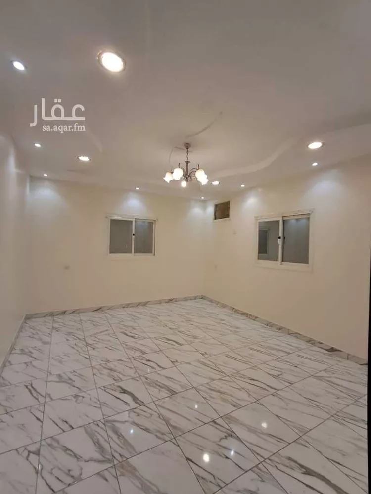 شقة للإيجار في شارع سعيد بن حريث, حي المعارض, مدينة خميس مشيط, منطقة عسير صورة 3