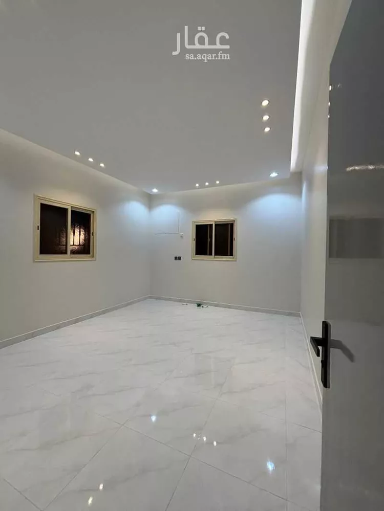 شقة للإيجار في شارع سعيد بن حريث, حي المعارض, مدينة خميس مشيط, منطقة عسير صورة 3